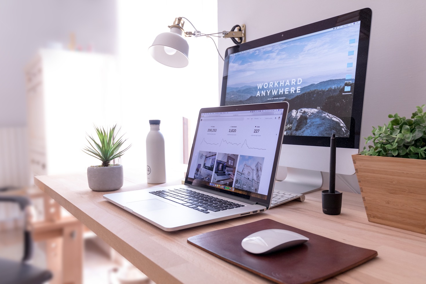 How Thought Leadership Shapes Brand Authority Online